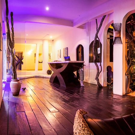Kinbe Hotel Boutique Плая дел Кармен Екстериор снимка