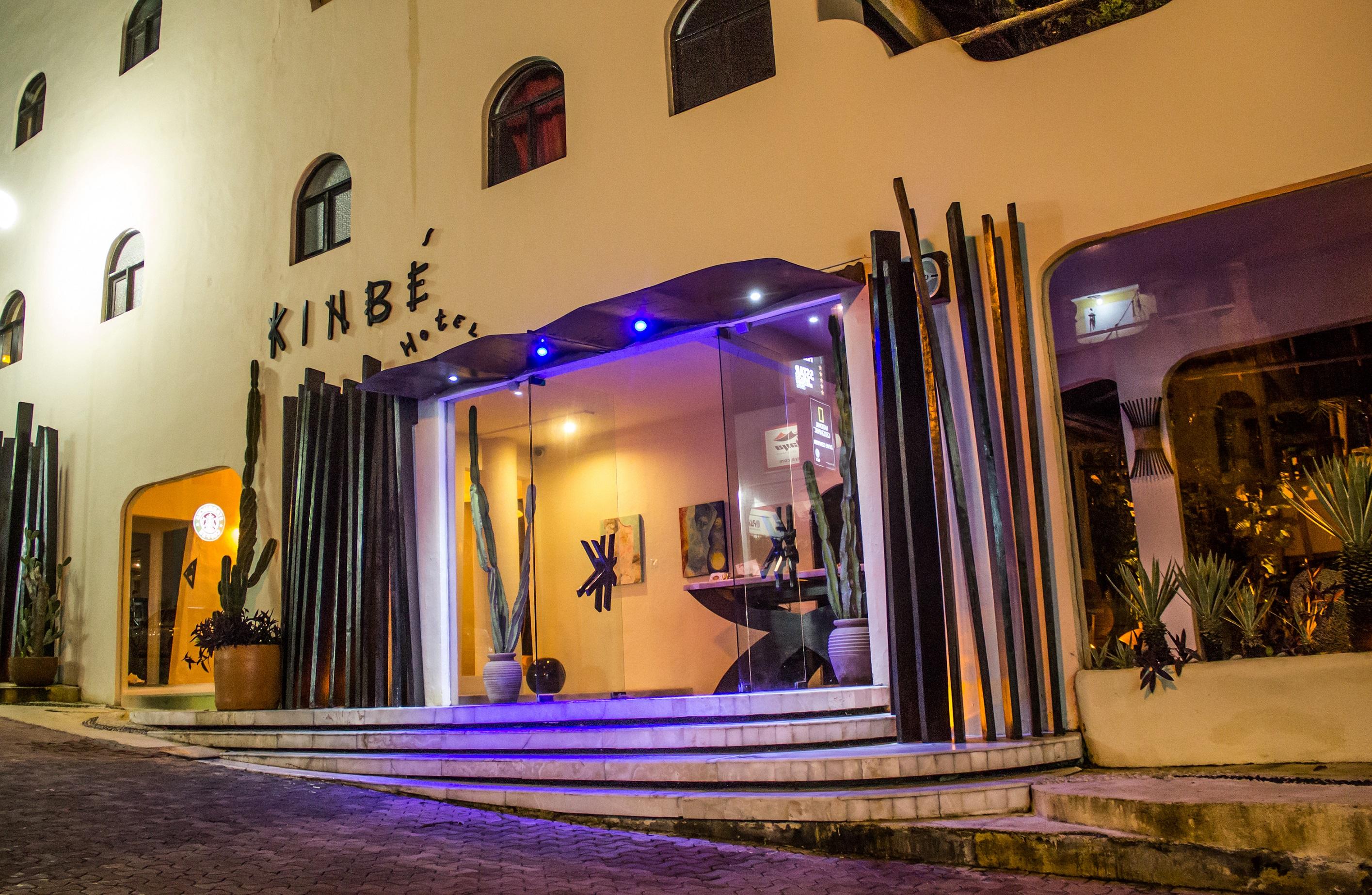 Kinbe Hotel Boutique Плая дел Кармен Екстериор снимка